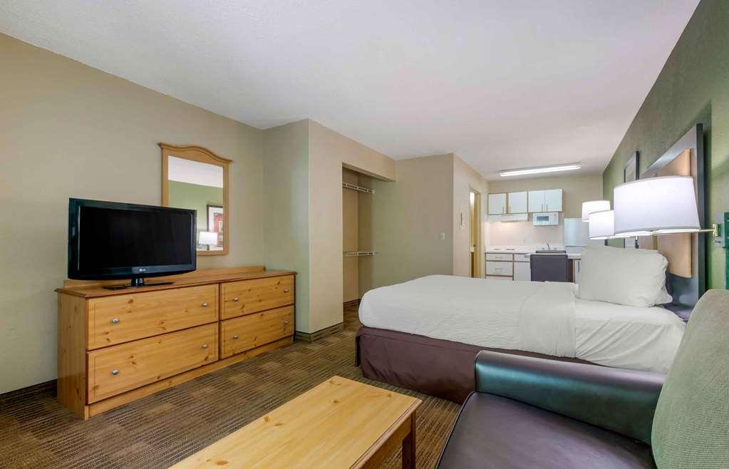 Hawthorn Extended Stay By Wyndham Irving Dfw North Room photo